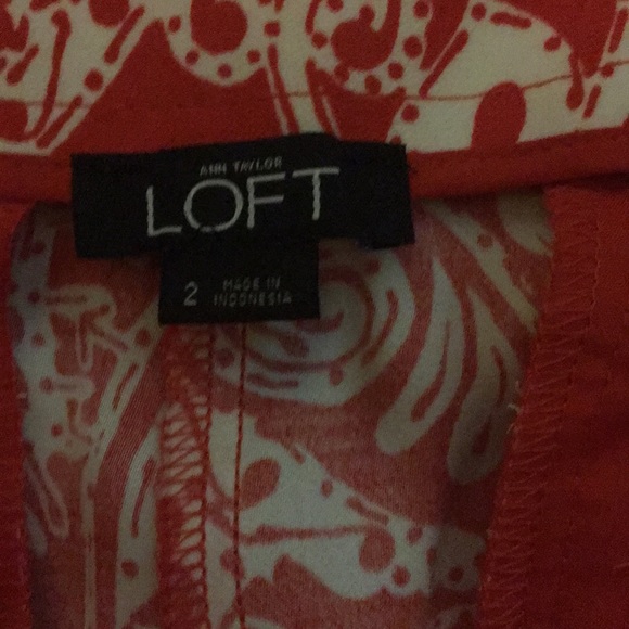 Loft size 2 pants. - Picture 3 of 4
